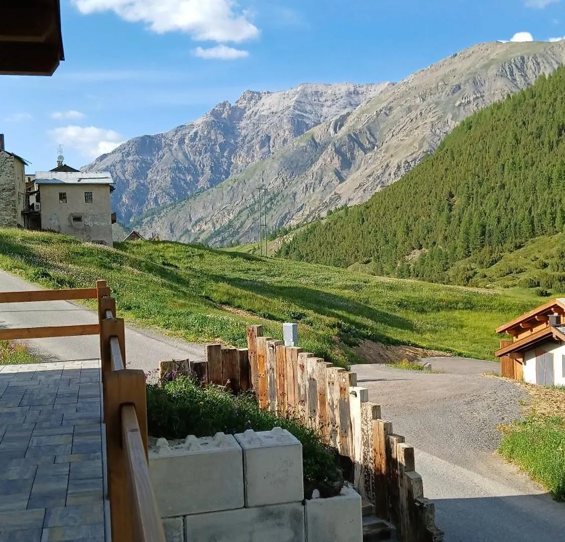 Nido Tra Le Valli Livigno Apartman