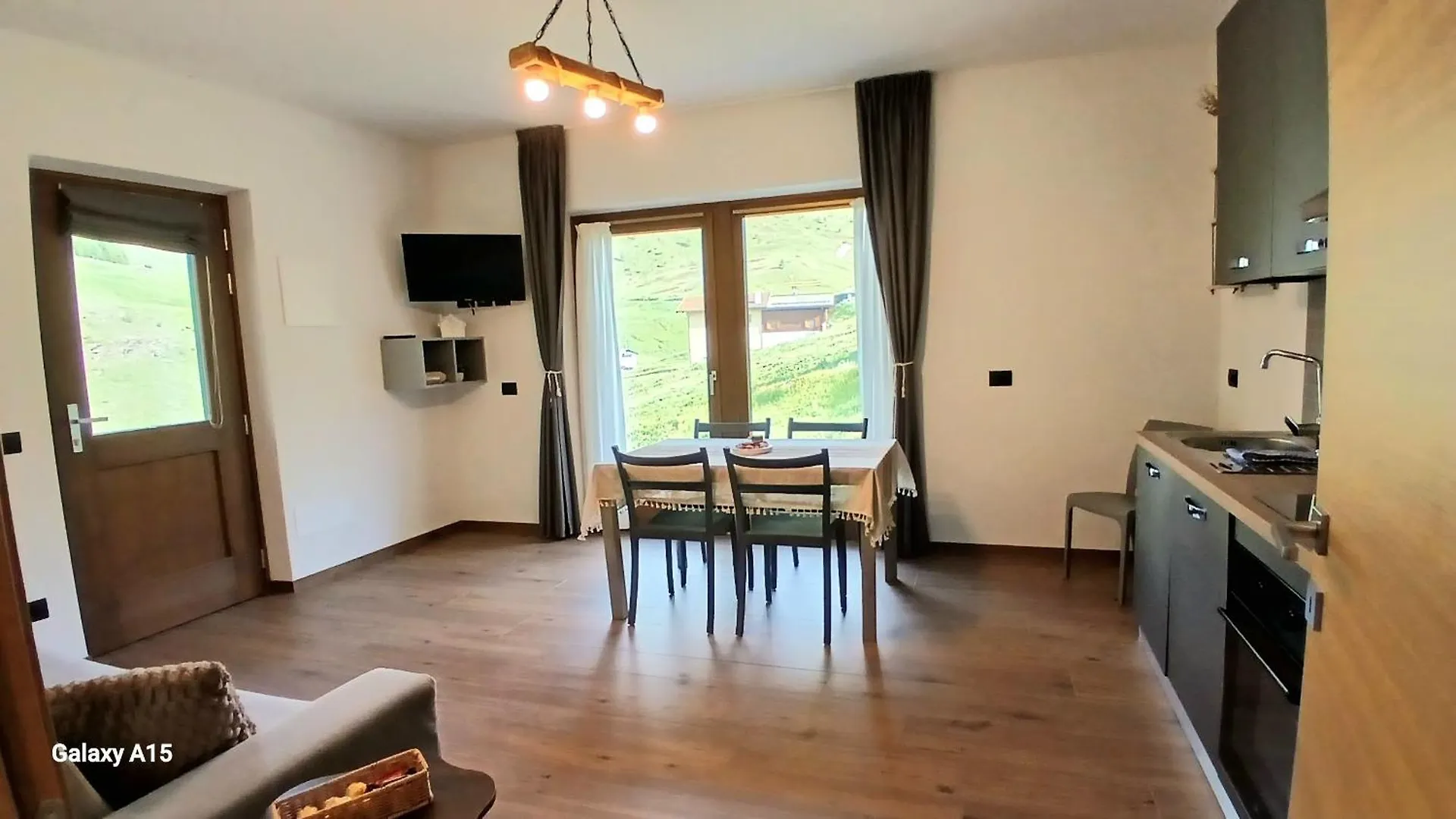 Nido Tra Le Valli Livigno 0*,  Olaszország